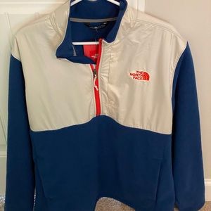 North face quarter zip